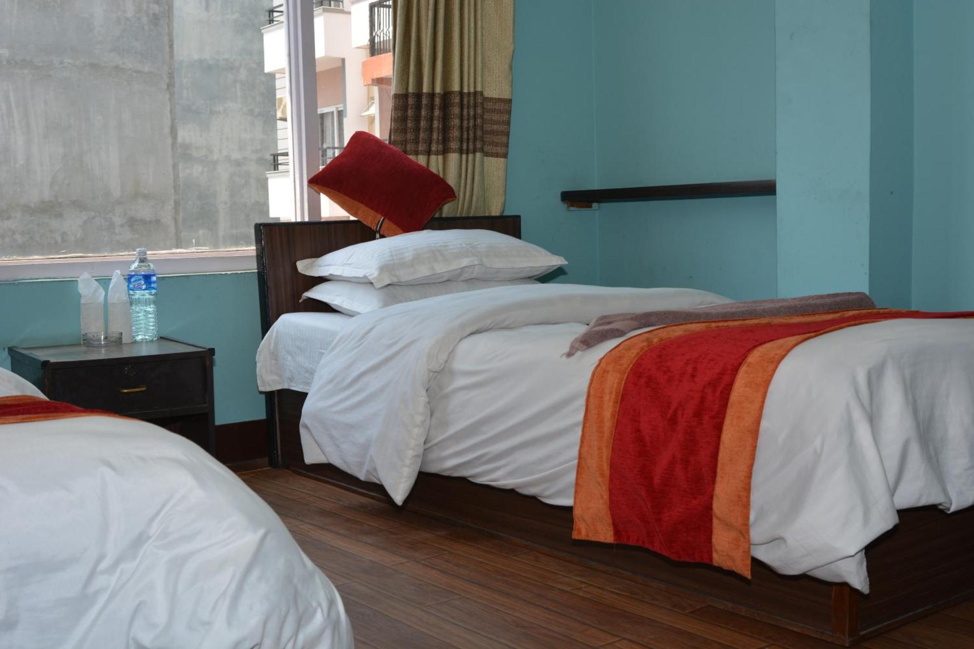 Hotel Discovery Inn Katmandu Eksteriør billede